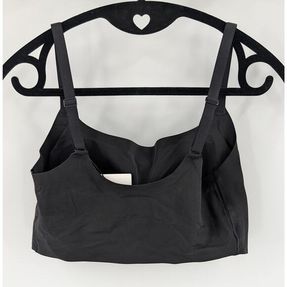 Calvin Klein Lightly Lined Bralette Black Size Medium - Picture 11 of 12